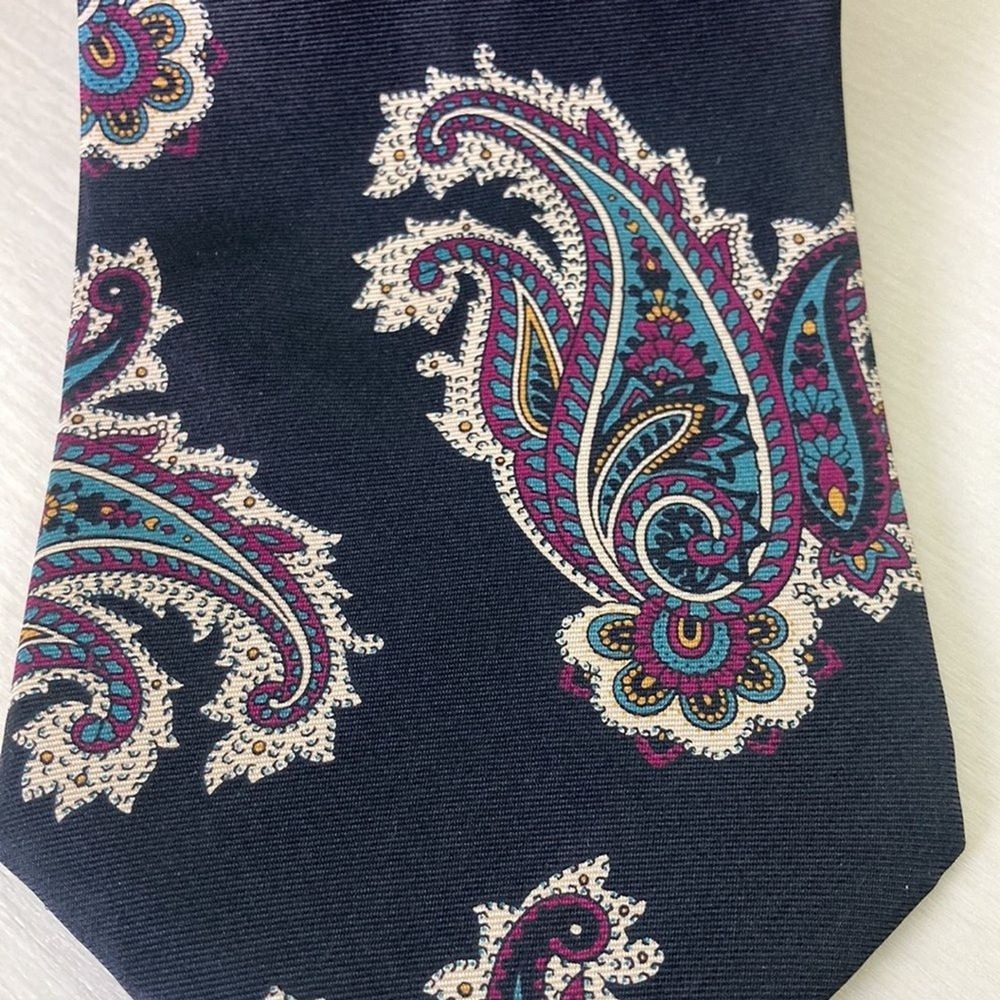 Reed St. James Men's Neck Tie Black Silk Purple Blue Paisley 57" Long Classic